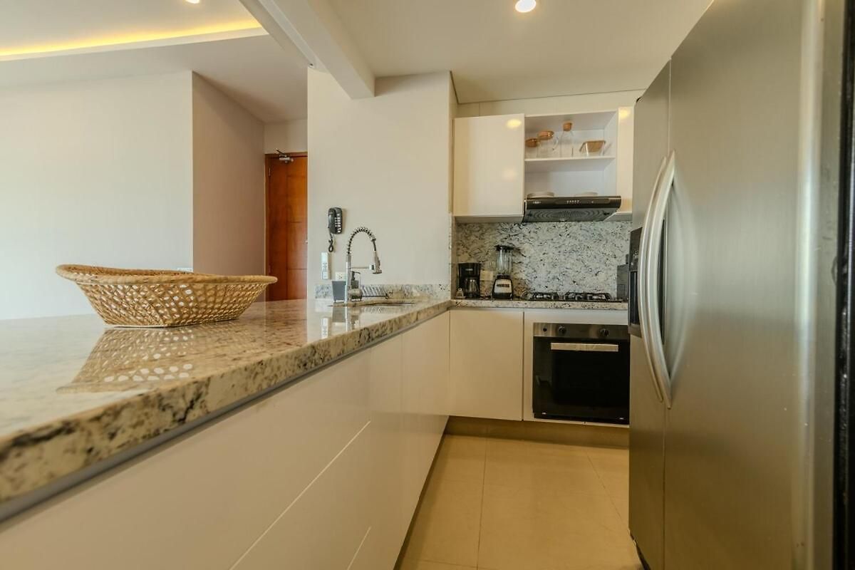 Espectacular Muy Amplio Apartamento *
