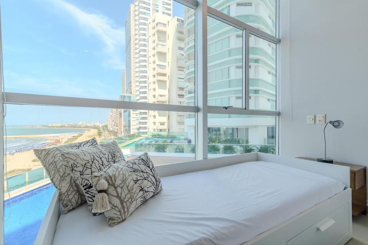 Espectacular Muy Amplio Apartamento Cartagena