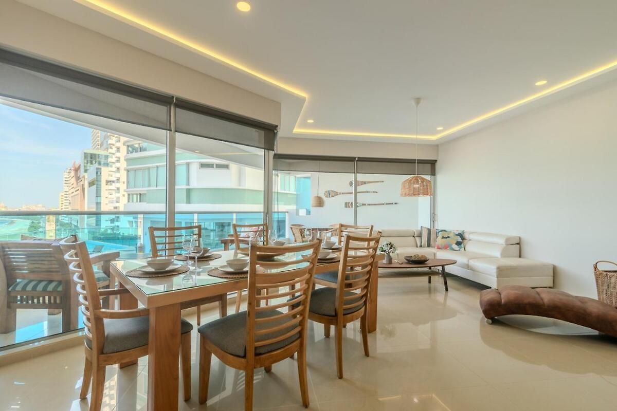 Espectacular Muy Amplio Apartamento